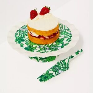 Lilly Pulitzer Cake Stand N.I.B. Recent G.W.P. Lilly Pulitzer Gifts Preppy